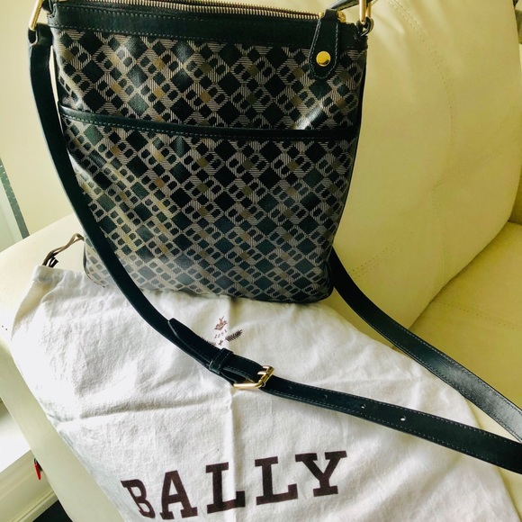 Bally vintage monogrammed cross body bag. - Picture 7 of 10